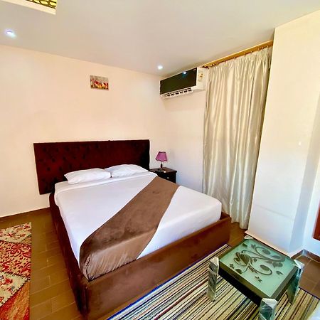 Golden Pyramids Inn Kafrat al Jabal Екстер'єр фото