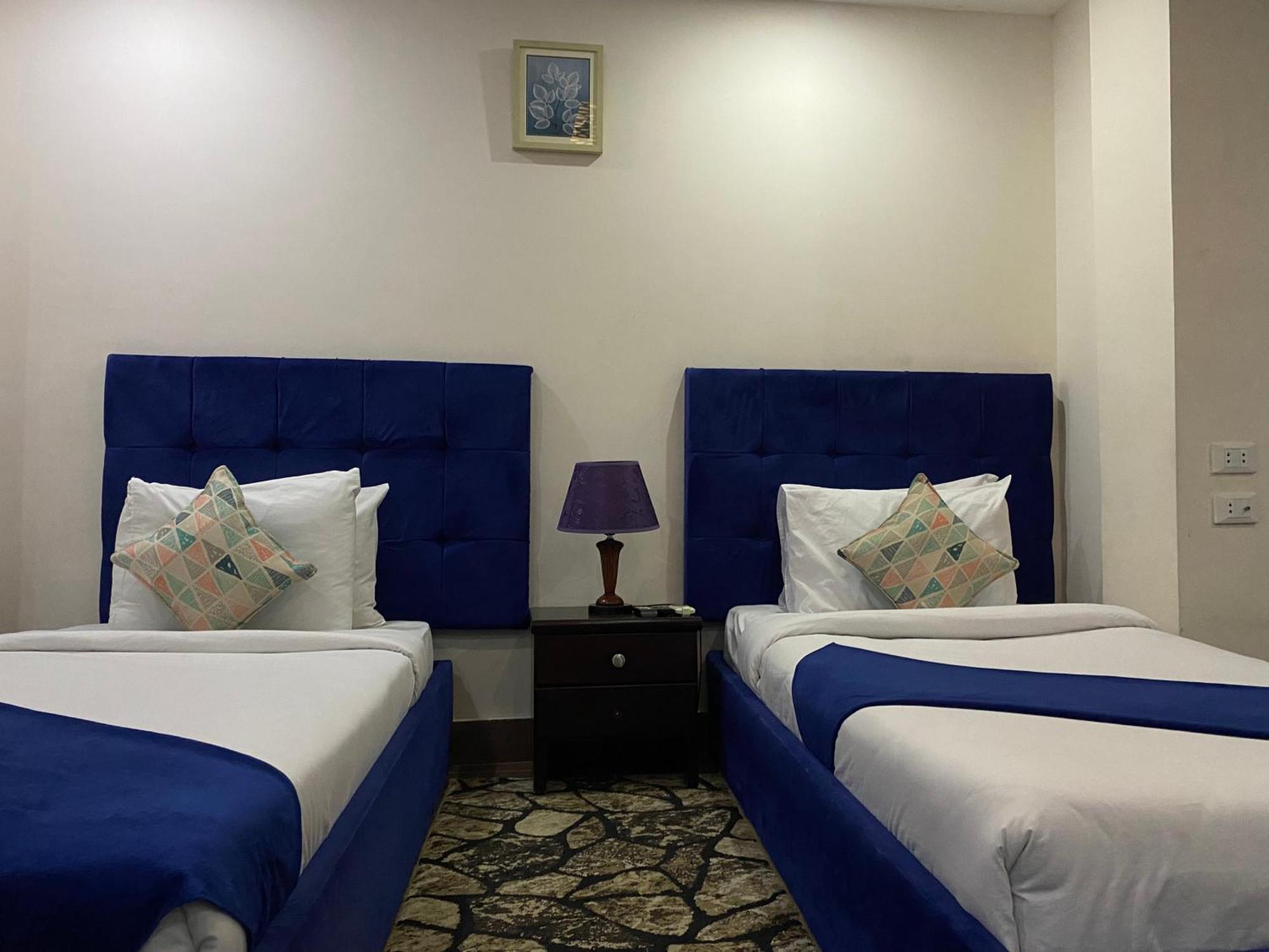 Golden Pyramids Inn Kafrat al Jabal Екстер'єр фото
